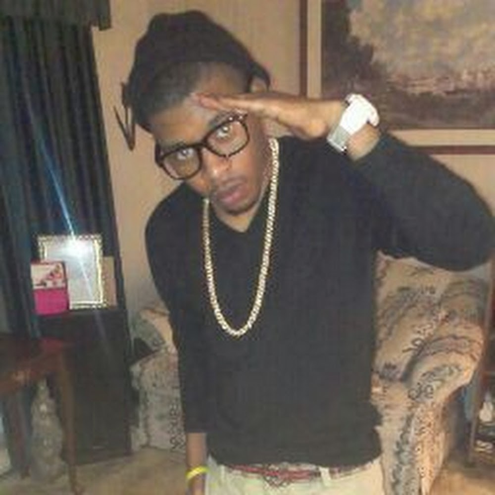 Meet your Posher, Quinton